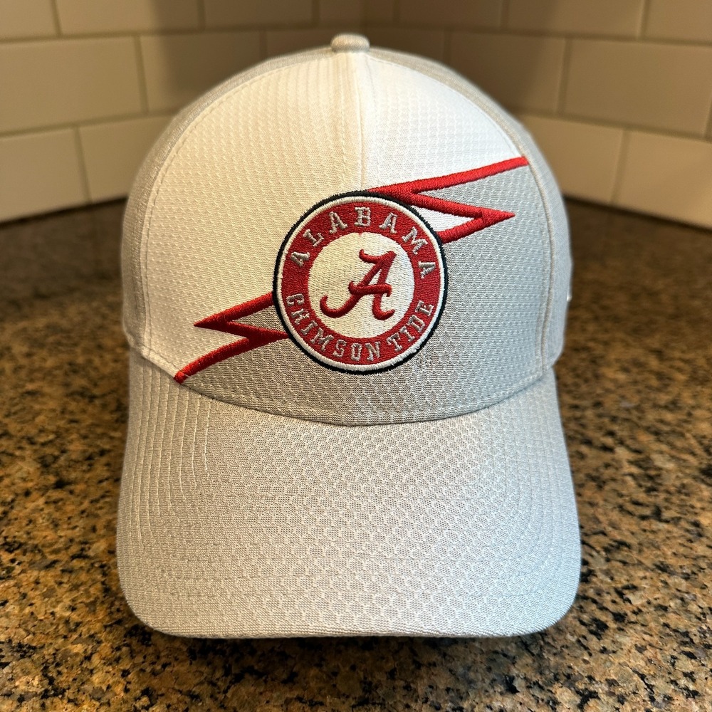 New Era White Alabama Crimson Tide Baseball Cap with Red Logo